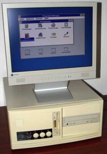 Intel Pentium 90 MHz Computer mit 16MB RAM, 540MB Quantum Maverick HDD, Pioneer DVD-ROM, S3 PCI-Grafikkarte, AmiBios 1992