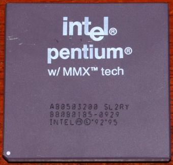 Intel Pentium 200MHz CPU w/MMX tech sSpec: SL2RY A80503200 2.8V iPP
