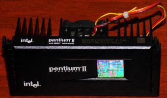Intel Pentium II with MMX technology 300MHz CPU sSpec: SL2HA (Klamath) 80522PX300512EC Malay 1998
