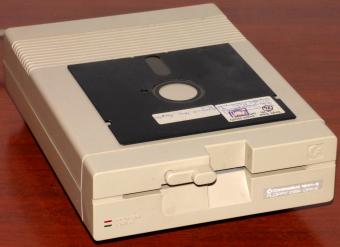 Commodore Model: VC 1541 II Floppy Disk Drive 5.25