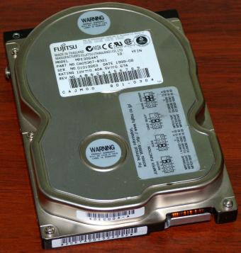 Fujitsu MPE3064AT IDE 6,48GB HDD 1999