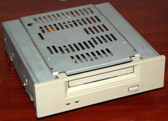 HP C1533 DAT Laufwerk Hewlett-Packard Model: C1533-00157 Tape-Drive 4GB 4mm HP DDS-2 SCSI-2 S26361-H237-V100 Siemens 1996