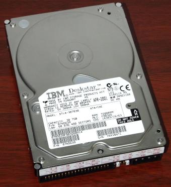 IBM Deskstar DTLA-307030 ATA IDE 30,7GB HDD 2001