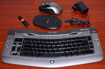 Microsoft Wireless Entertainment Keyboard 7000 Model 1073 & Wireless Laser Mouse 8000 Model 1062, Bluetooth Transceiver v3.0 Model 1063, Mouse Charger v1.0 Model 1064, 5V/1A Netzteil, Redmond USA 2008
