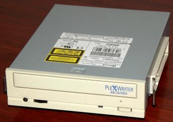 Plextor PlexWriter 48/24/48A CD-RW-Drive PX-W4824TA IDE 2002