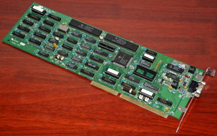 ISA Grafikkarte TMS38030PQL-10 TI-Chip P/N 200010600 PCBC FR4 1986