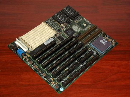 486er UMC UM82C491F VLB Mainboard & Intel i486-DX33 CPU 1994, TK-82C491/493 4N-D17A, AmiBios