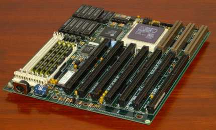 VL-Bus Mainboard mit AMD Am486DX4-100 CPU