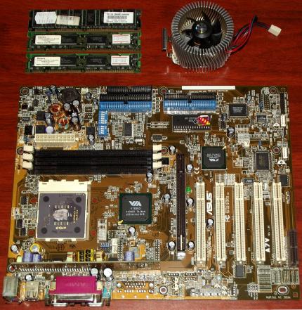 Asus A7V mit AMD Athlon 900MHz CPU, 384MB RAM, VIA KT133 VT8363, Promise Ultra ATA 100 Controller, Thermaltake Titan Lüfter, Award Medallion Bios 1998