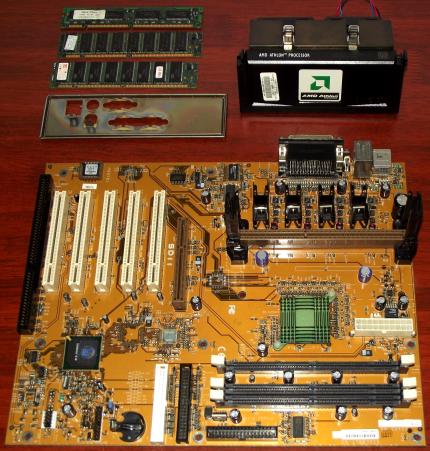 FIC SD-11 Mainboard mit AMD K7 Slot-A CPU & RAM, AMD 751 Irongate North Bridge und VIA 686A