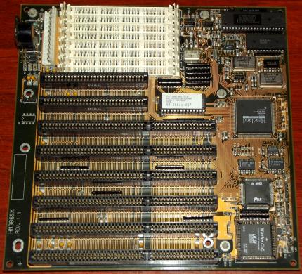 HM386SX Rev. 1.1 Mainboard mit Intel i386SX-25 CPU, ULSI Systems Math. Co Pro, Headland Technology HT18-C, Ami-Bios 1988-92