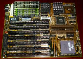 VIA VT82C485 Mainboard mit 486 DX2-66 CPU