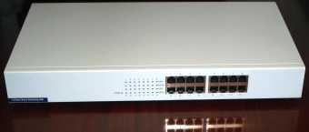 16 Ports NWay Switching Hub 02916RT0030 mit Realtek 8316/8208 Chipsatz