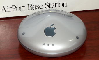 Apple AirPort Base Station M5757 (Graphite) AirShuttle ISDN Edition Hermstedt