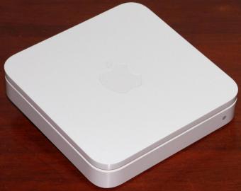 Apple AirPort Extreme Base Station Model A1143 inkl. 12V/1.8A Netzteil Model No. A1202 2006