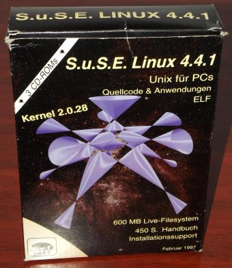 SuSE Linux 4.4.1 - Kernel 2.0.28, 3CDs, 450 Seiten Handbuch, 1997